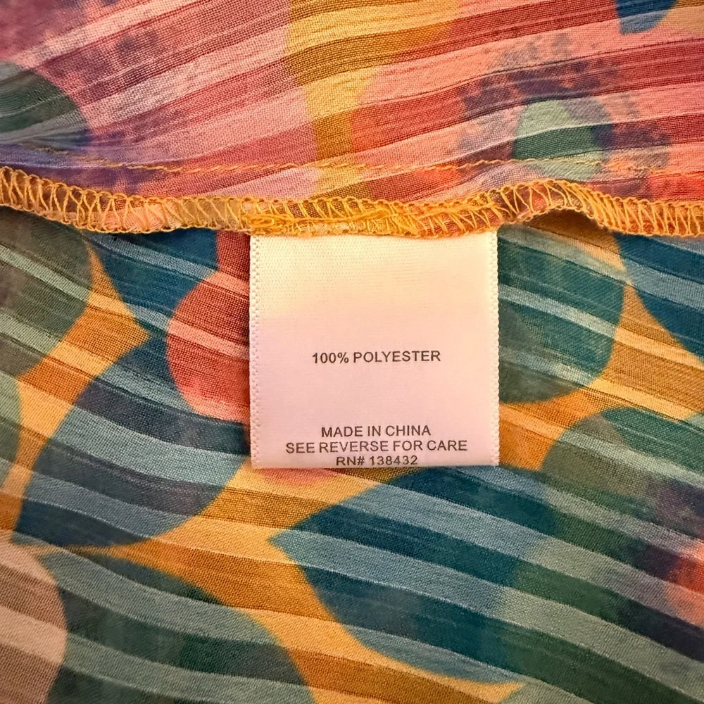 Modcloth NWOT Chiffon Multicolor Floral Button Front Semi Sheer Tiered Blouse - Picture 6 of 6